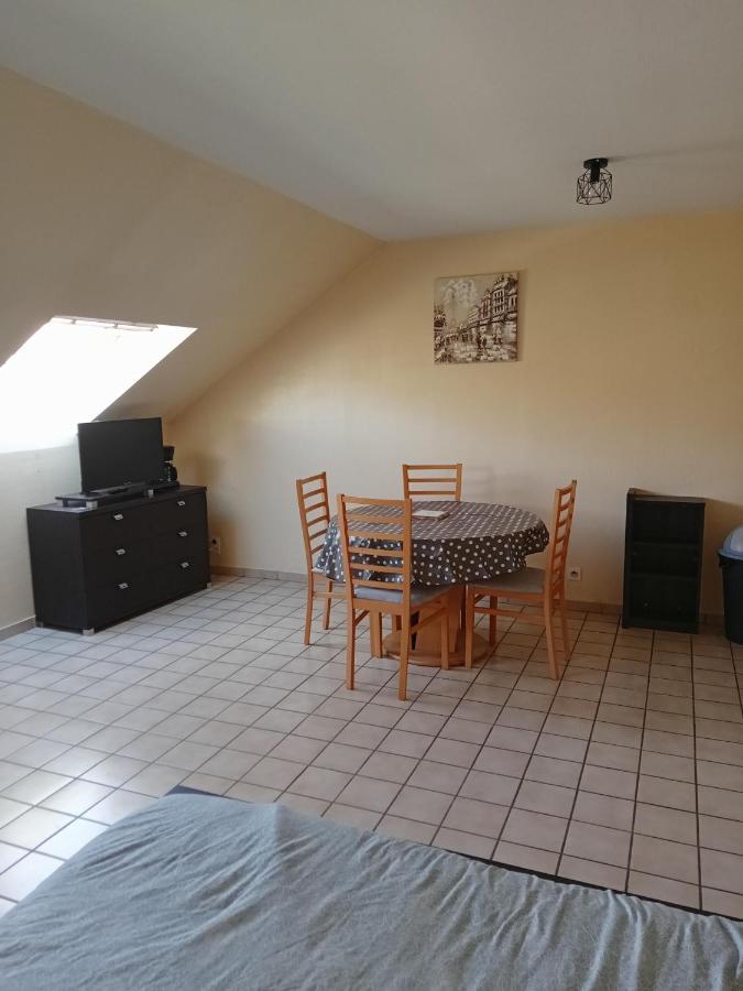 Appartement Marguerite à Massiac Extérieur photo